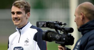 Atlético Madrid reach deal to sign 30-million-euro Griezmann