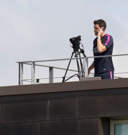 Luis Enrique fully focused on Barça’s training sessions