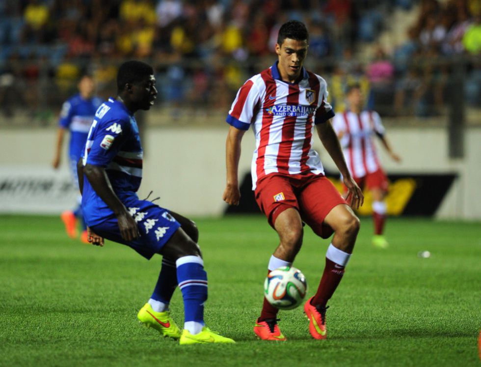 Raúl Jiménez relieved after debut and rapid adaptation