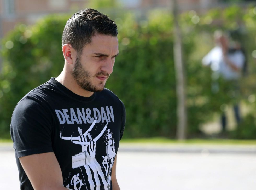 Koke: "Cristiano Ronaldo is an athlete, but Messi is God"