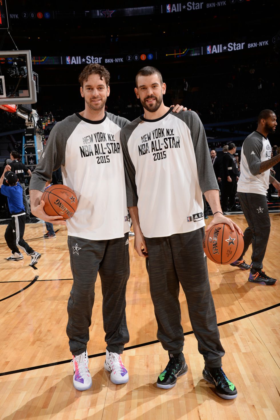 Pau: “The embrace & jump-ball, memories that will live forever"