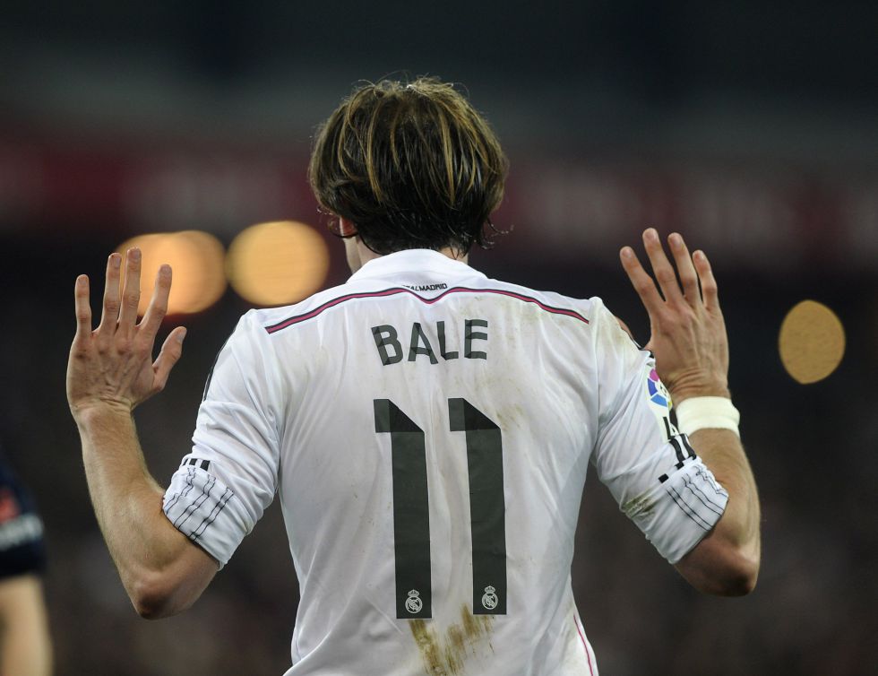 AS readers believe Real should play 4-4-2 and bench Bale