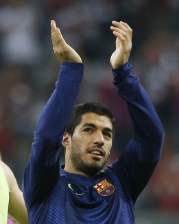 Luis Suárez trains with the squad and available for Atleti game