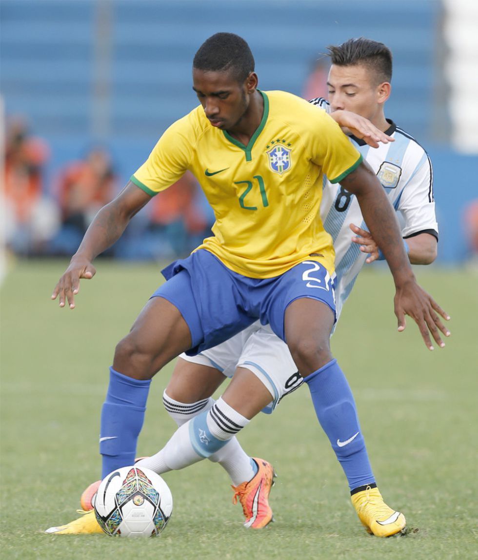 UOL Esporte: Barça tie up Gérson for January 2016