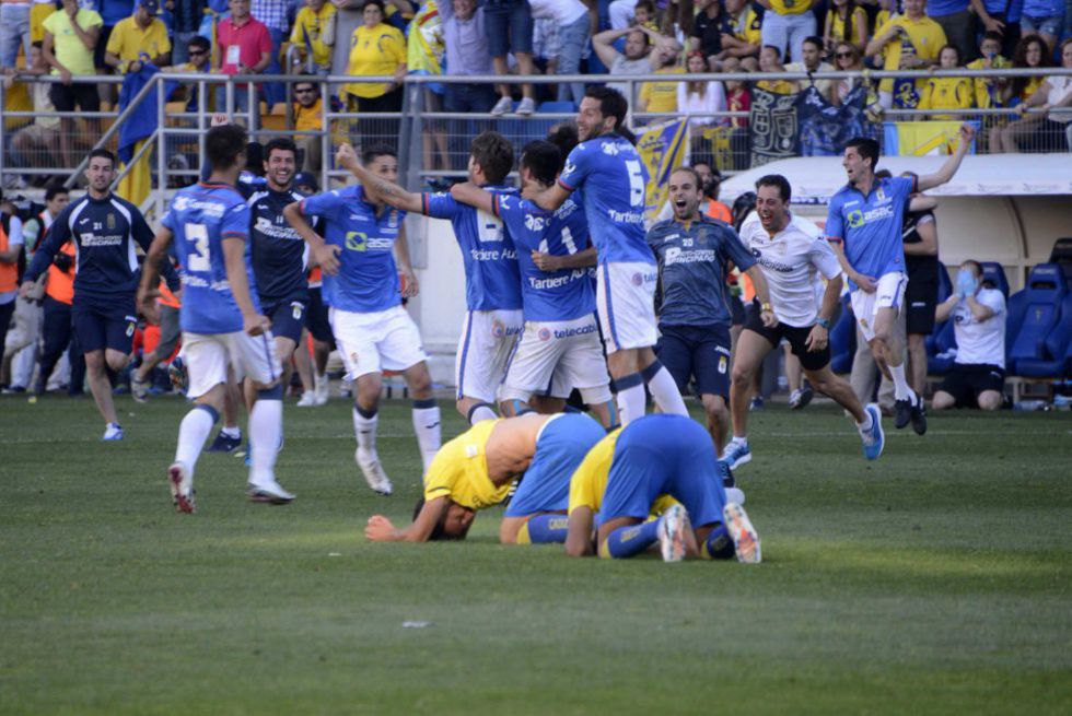 Oviedo return to the Segunda for the first time in 12 years