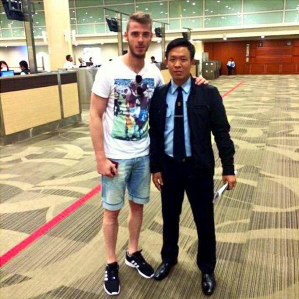 De Gea kicks back in Bali, with his future up in the air