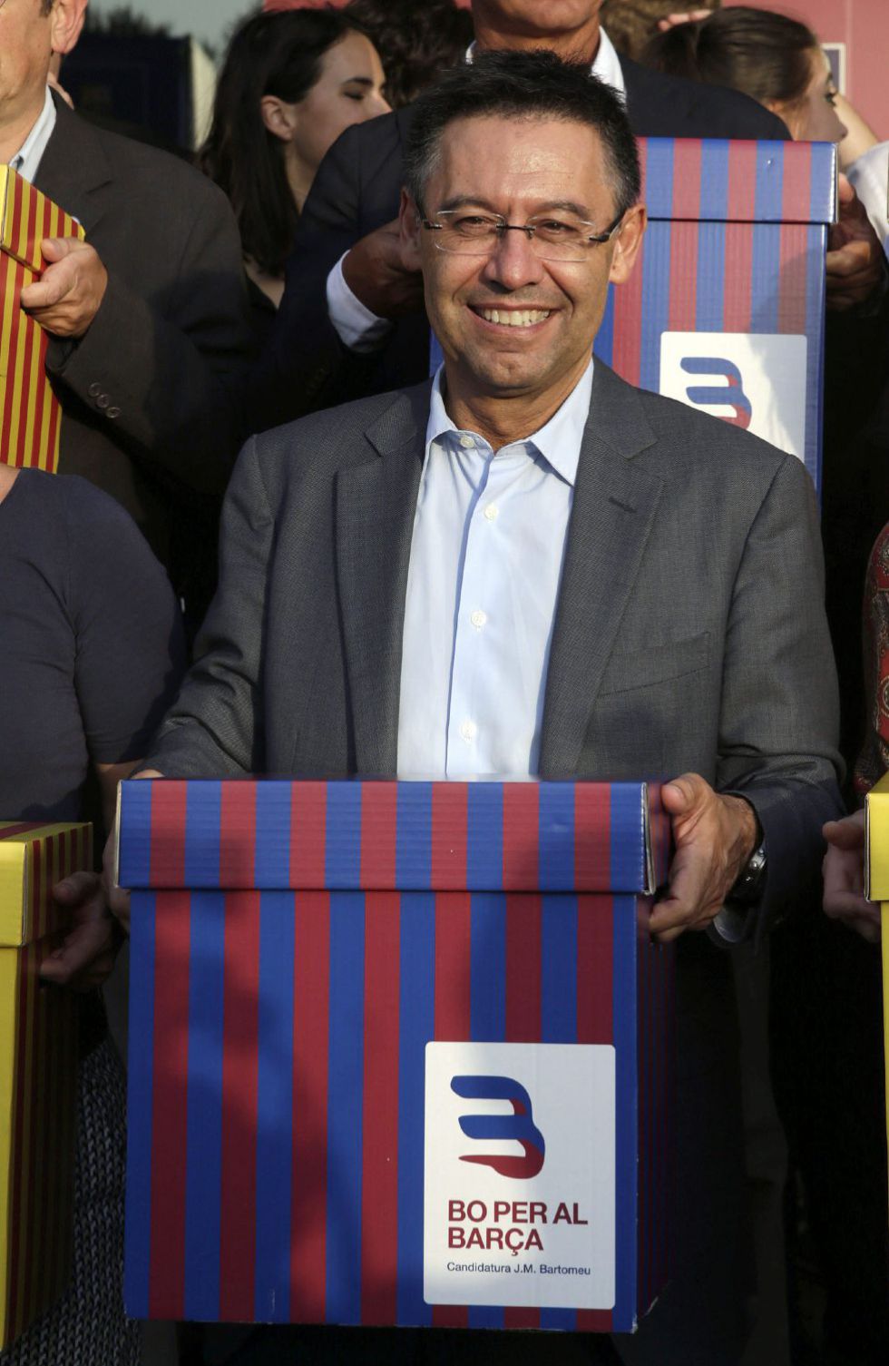 Bartomeu: “Anyone who quibbles about Turan doubts the coach”