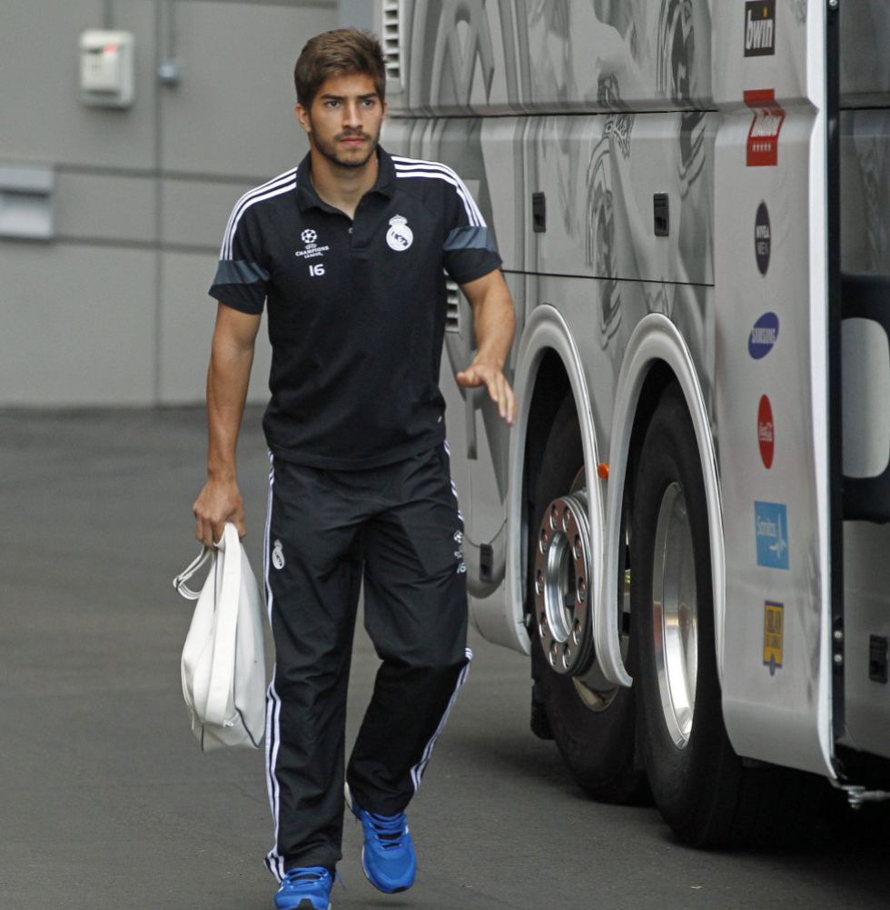 Lucas Silva: “I need to speak to Benítez, leaving is a possibility”