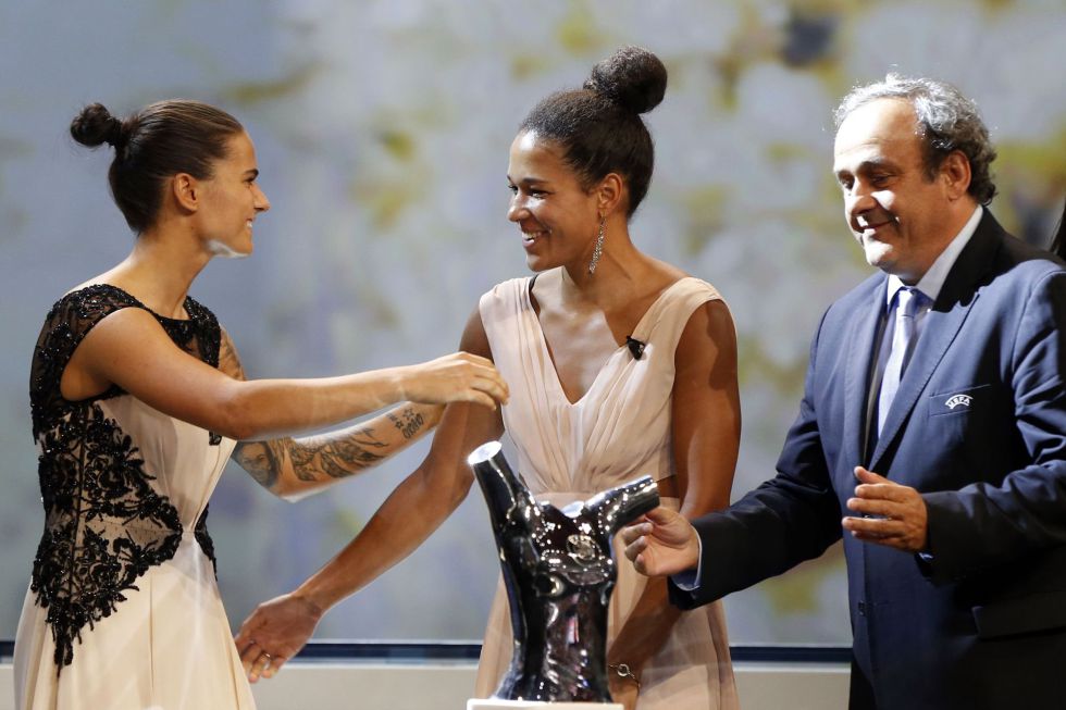 Célia Sasic wins Best Women’s Player award