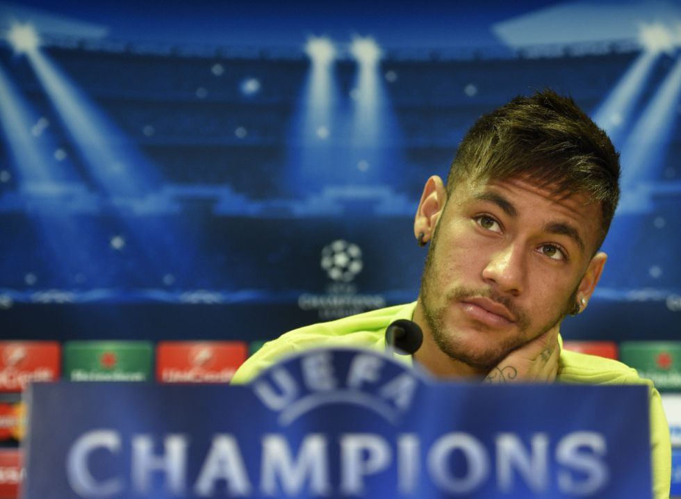 Santos threaten Barça with legal action for Neymar bonus