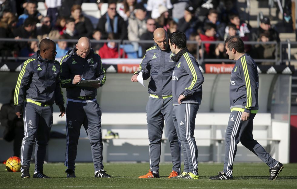 Bettoni and Hamidou form part of Zidane’s technical team