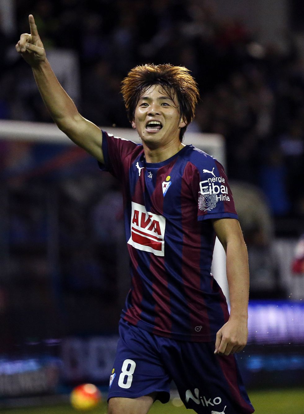 Inui becomes the 4th Japanese player to score in La Liga
