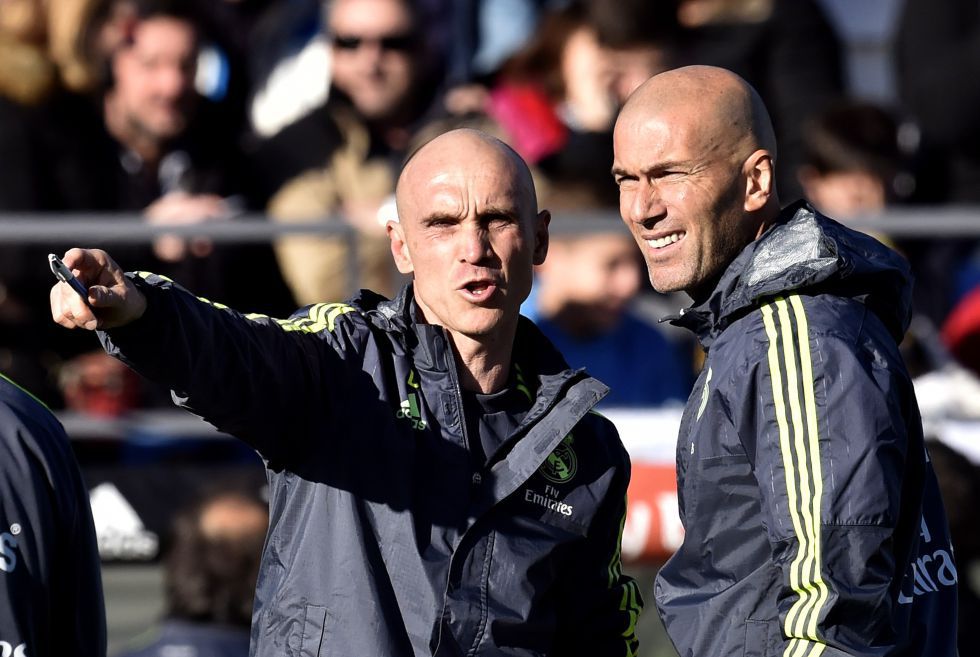 Zidane's assistant coach does not hold Uefa Pro licence