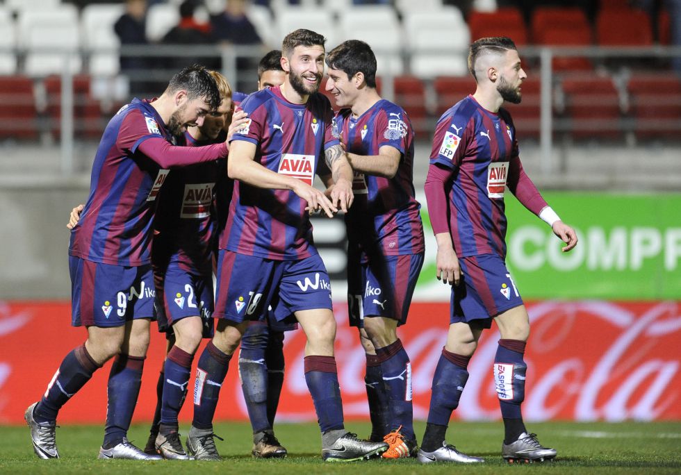 With 14 goals Borja Bastón is making his case to play for Atlético