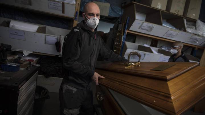 Francia registra casi 1.500 muertos en las últimas 24 horas