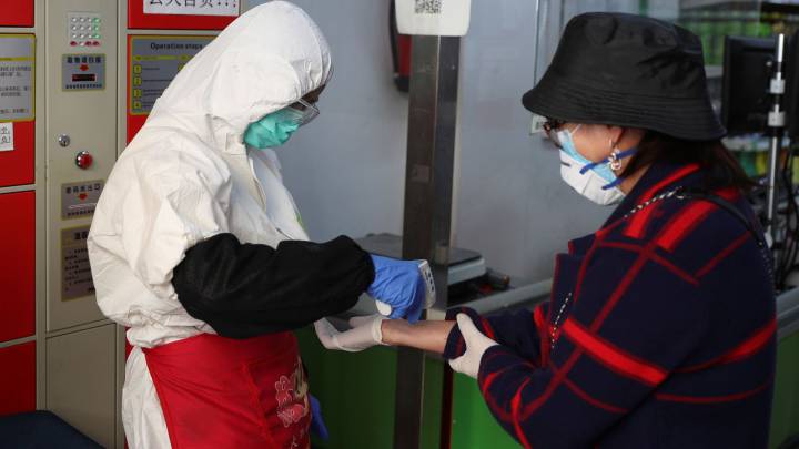Sigue la última hora del coronavirus, con la actualización de datos y cifras sobre los casos de contagios y muertes en España hoy, 29 de abril, en As.com.
