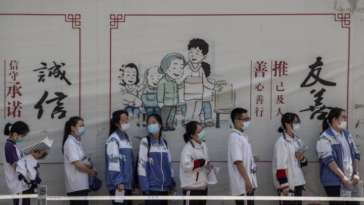 Gaokao, así es la selectividad en China: "es como ir a la guerra"