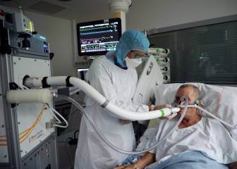 Prueban un test similar al del control de alcoholemia que detecta el virus en segundos