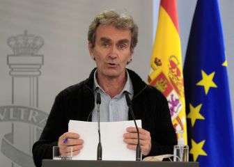 Los datos dan la espalda a Fernando Simón