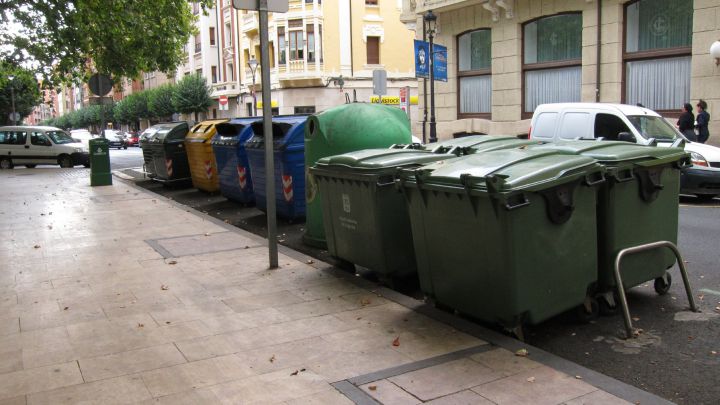 Qué hacer con los residuos de personas con COVID-19: la norma de las tres bolsas