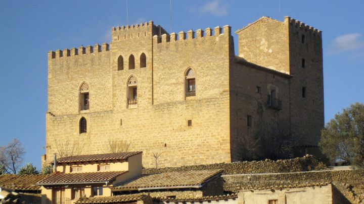 covid-19, salud, enfermedades, pandemia, castillo, edad media