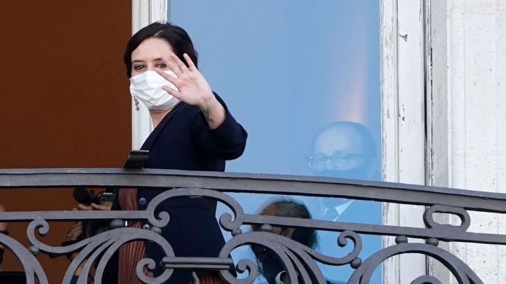 ¿Qué significa el tatuaje en el brazo de Isabel Díaz Ayuso?