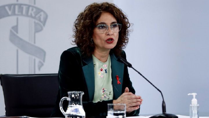 El Gobierno retrasa la subida de impuestos