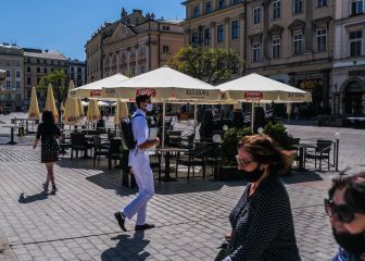 Cuenta atrás para el final de la mascarilla en España