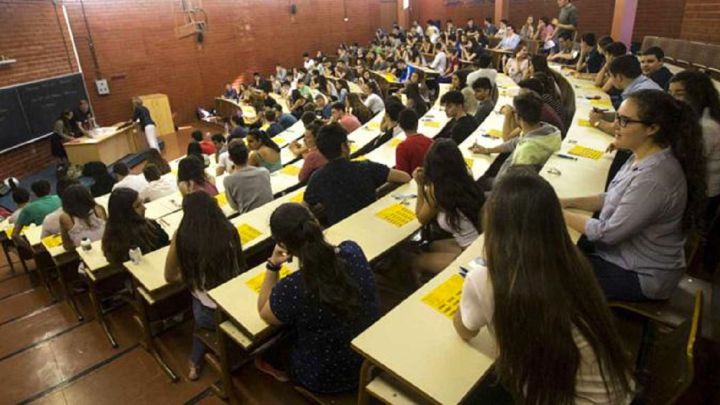 Estudiantes de Erasmus: requisitos, países y pruebas necesarias para estudiar fuera