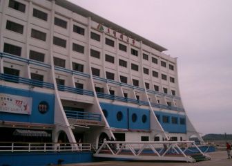 Las ruinas del 'gran hotel flotante' están en Corea del Norte