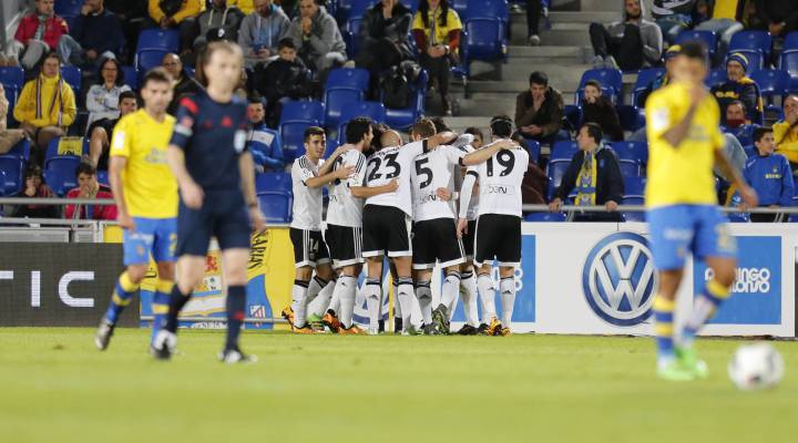 Relief for Neville as Valencia huff and puff their way to semis