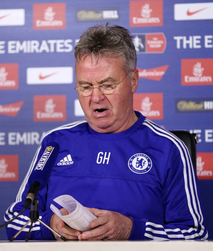 Hiddink looks to FA Cup to boost Chelsea's poor season
