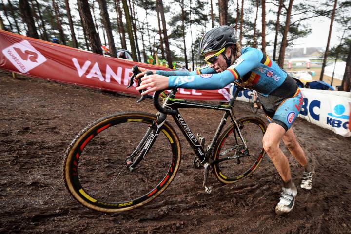 Femke Van den Driessche hidden motor