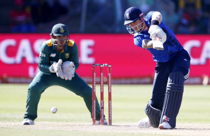 England beat South Africa and take control of series