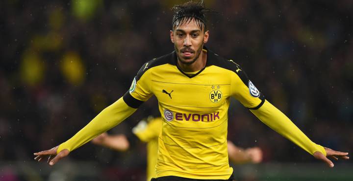 Aubameyang nets 30th goal as Dortmund reach semis