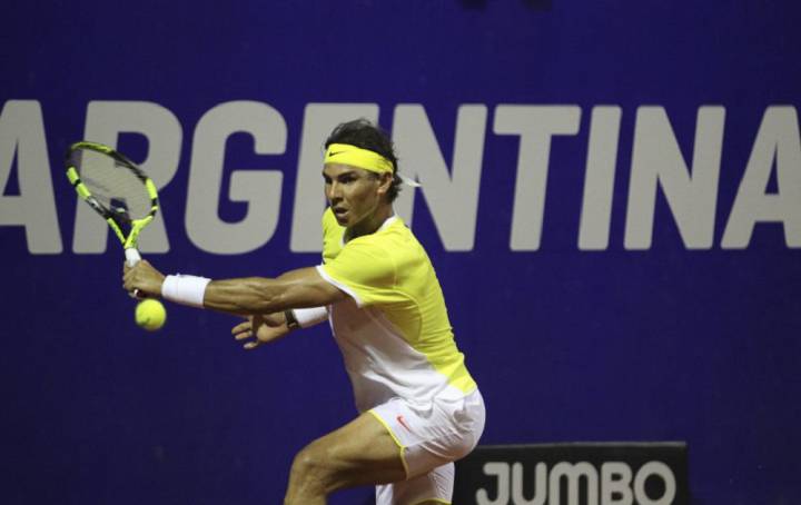 Rafael Nadal returns with a win in Buenos Aires