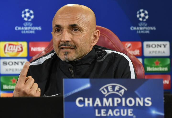 Roma won't focus on Ronaldo, says coach Spalletti