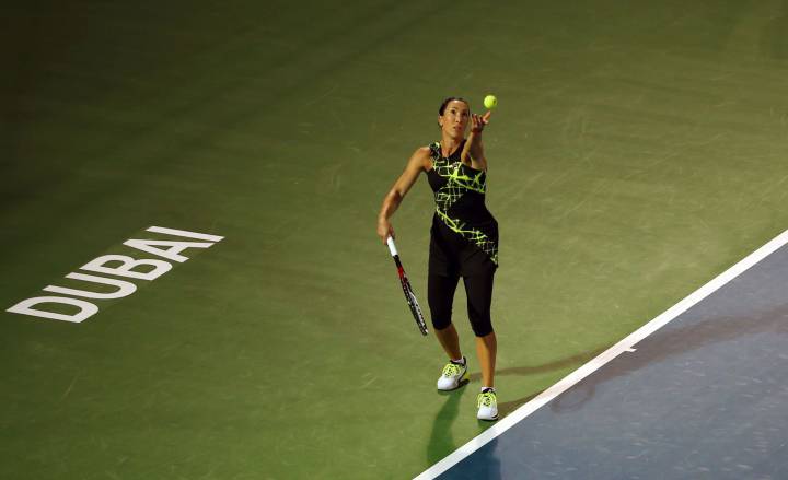 Jankovic bursts Bencic bubble at Dubai Tennis Championships