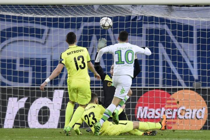 Advantage Wolfsburg after Draxler double against Gent