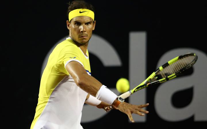 Nadal through to semi-finals as Dolgopolov injured