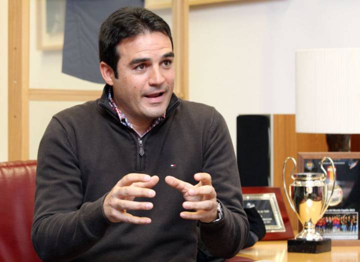 Toril: "Madrid will sign a striker and leave Mayoral in the cold"