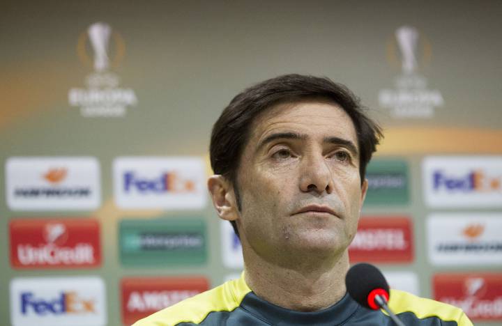 Marcelino: “A win would leave us with a big advantage”