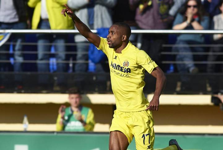 Bakambu safe but caught in Brussels lockdown