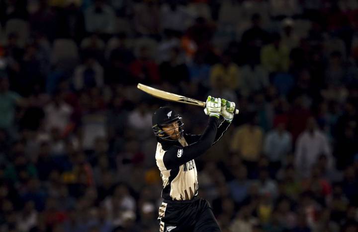 Guptill powers New Zealand to win over Pakistan