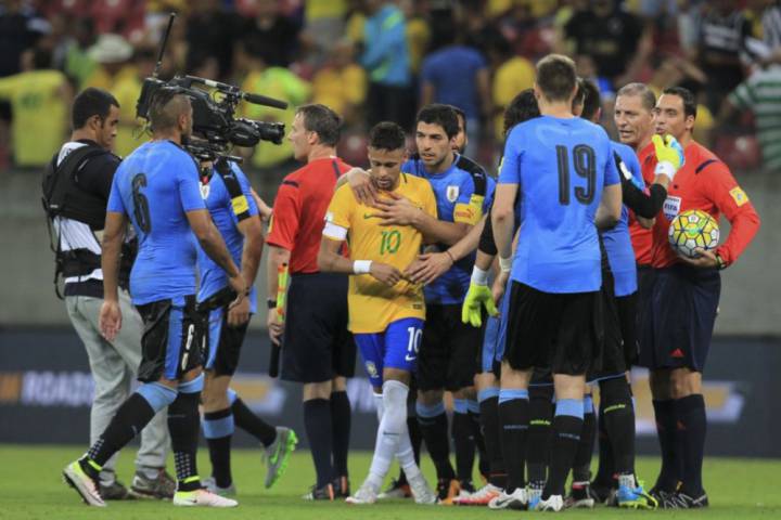 Neymar vs Uruguay
