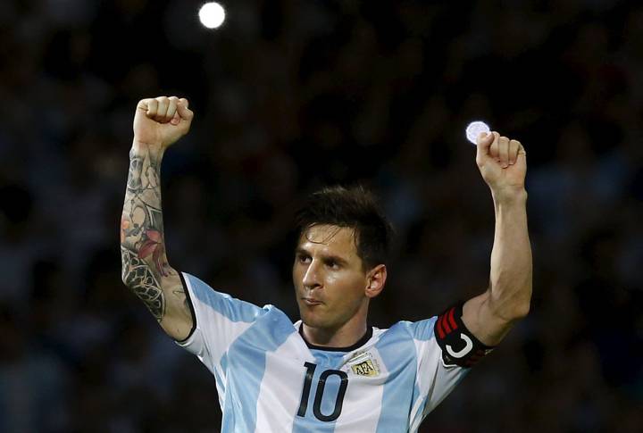 Messi hits 50th in Argentina win as Brazil snatch draw