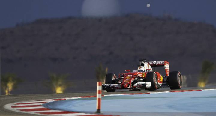 Vettel's Bahrain bid goes up in smoke