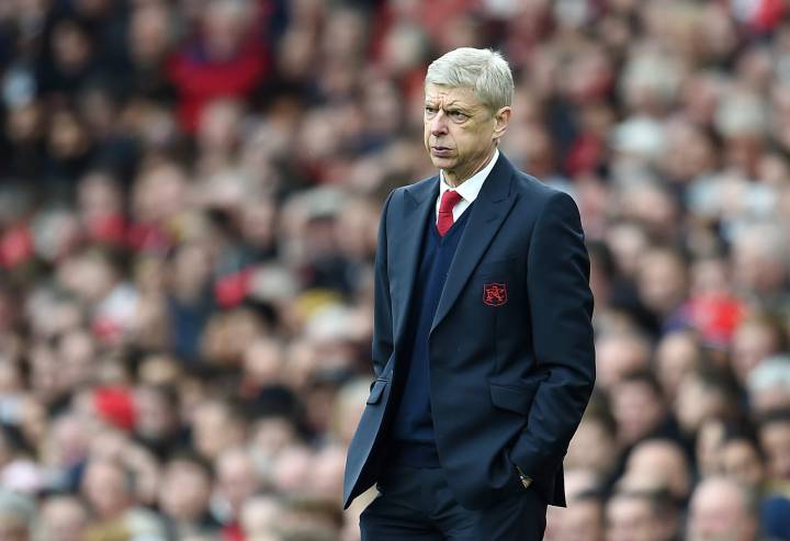 Arsene Wenger plays down the Jack Wilshere nightclub incident