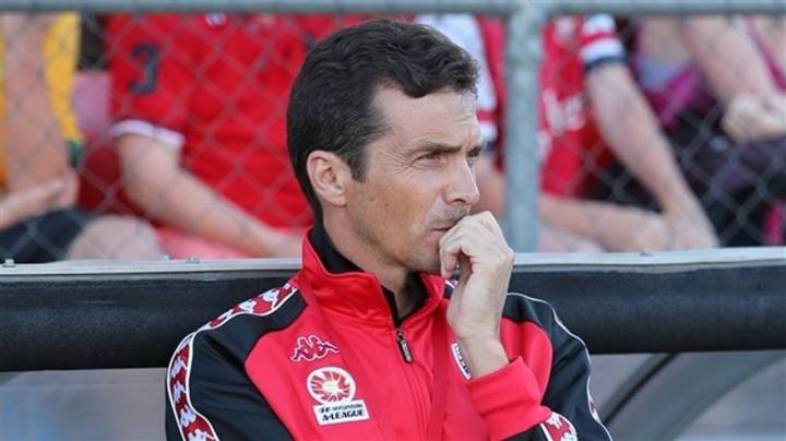 Former Barça 'Dream Team' player, Amor wins A-League