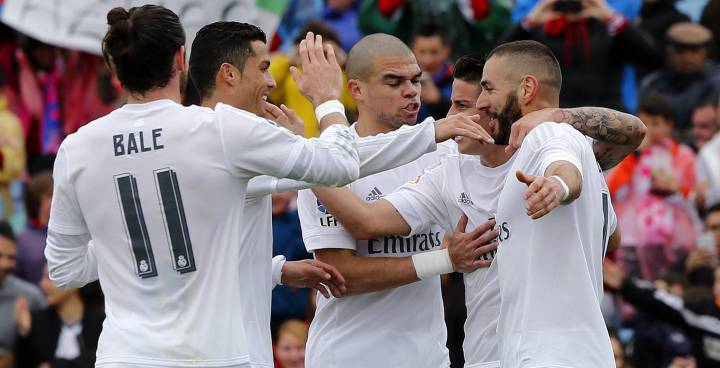 Real Madrid are just one point behind Barcelona